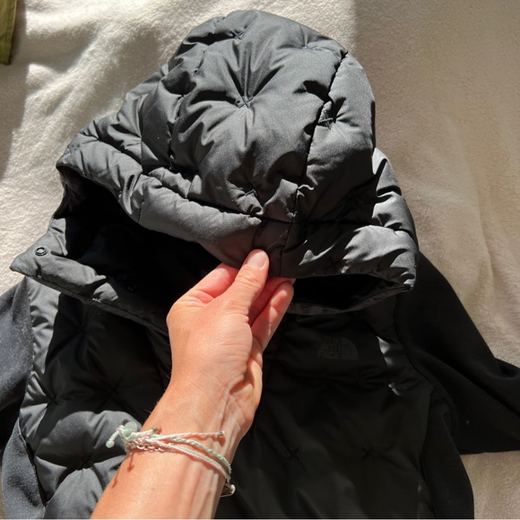 The north face jacket - Picture 3 of 13